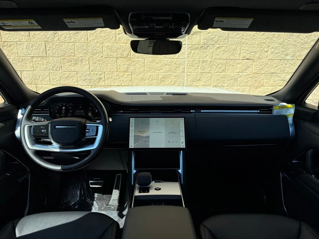 2025 Land Rover Range Rover SE - Photo 18