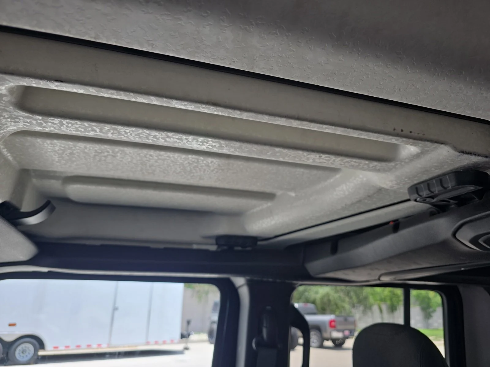 Used 2025 Fathom Blue Pearlcoat Jeep Mojave image 16