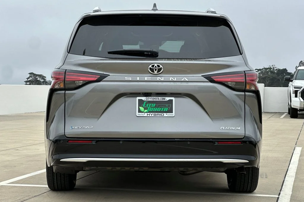 New 2026 Heavy Metal <sup>1</sup> Toyota  Platinum image 5