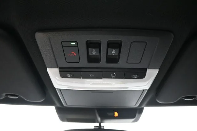 New 2026 Black Nissan Platinum image 30