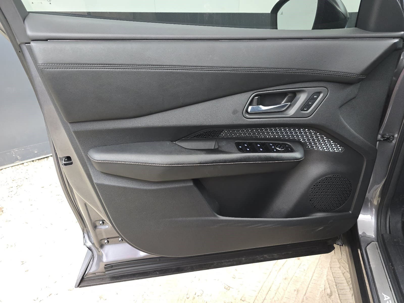 Used 2023 Gun Metallic Nissan EMPOWER+ image 18