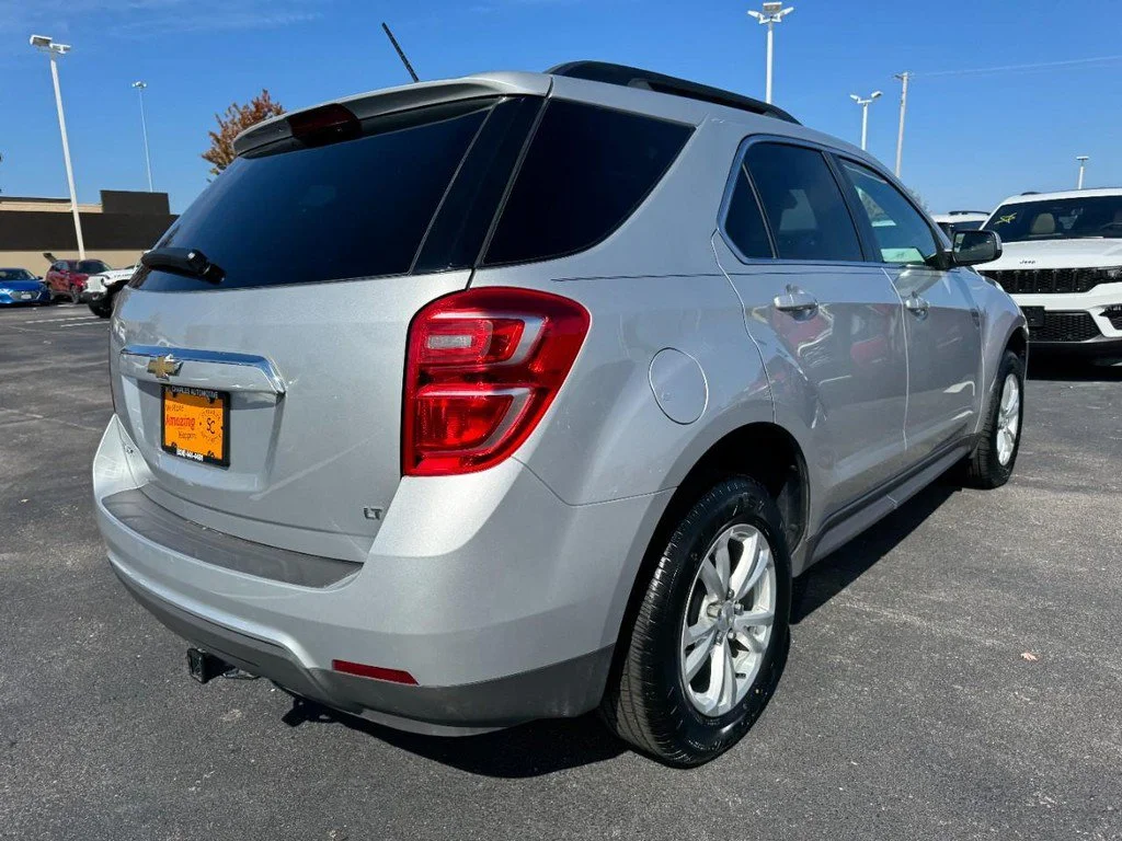 Used 2017 Silver Chevrolet LT image 3