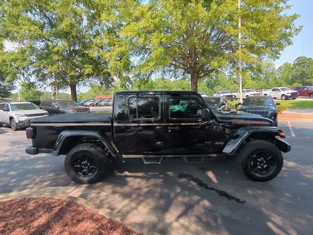 Used 2023 Black Jeep Mojave image 6