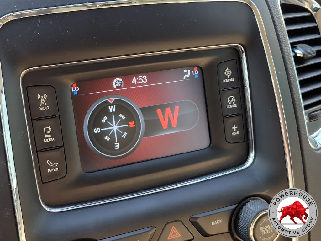 Used 2015 White Dodge SXT image 24