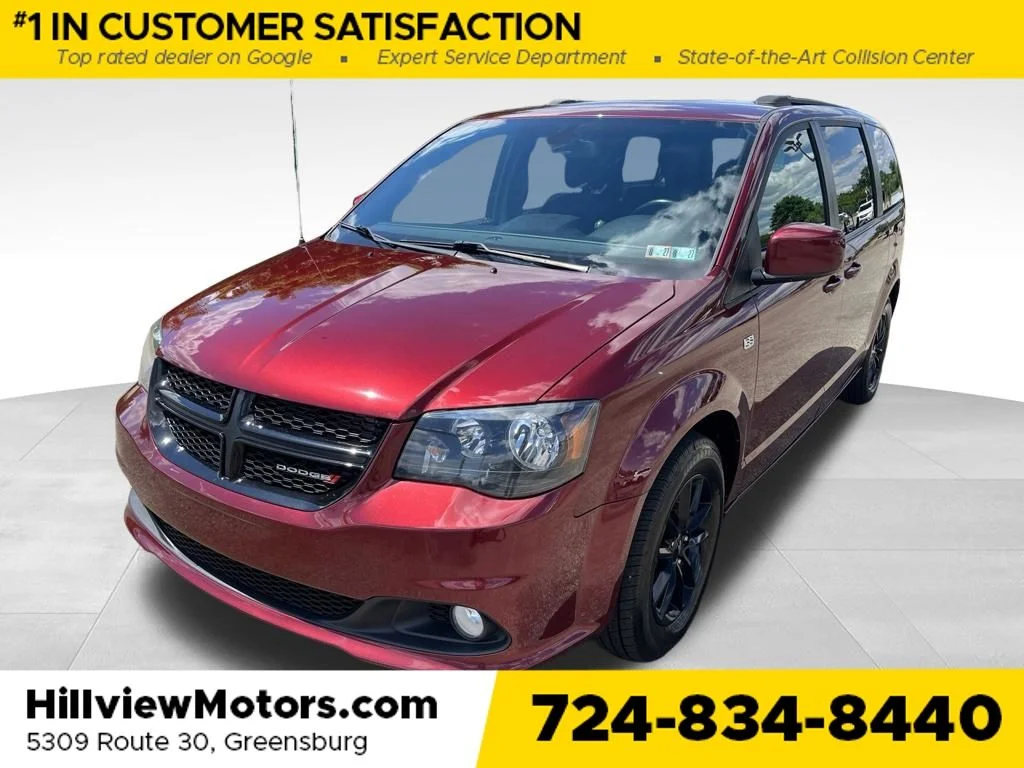 Used 2019 Red Dodge SE image 1