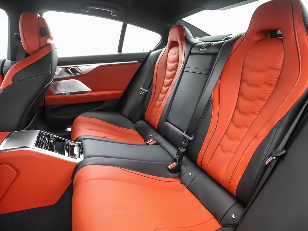 2026 BMW 8 Series 840i - Photo 23