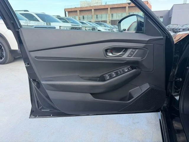 Used 2025 Black Honda Touring image 11