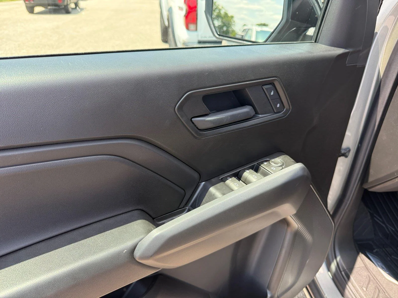 2026 Chevrolet Colorado Trail Boss - Photo 11
