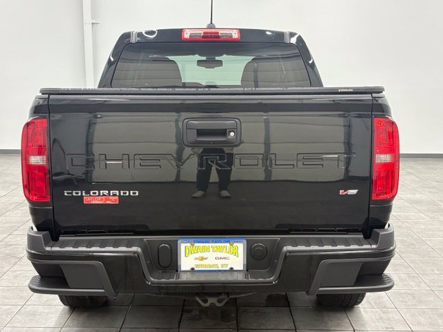 Used 2021 Black Chevrolet LT image 3