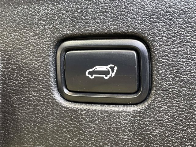 Used 2023 Green Kia X-Pro Prestige image 21