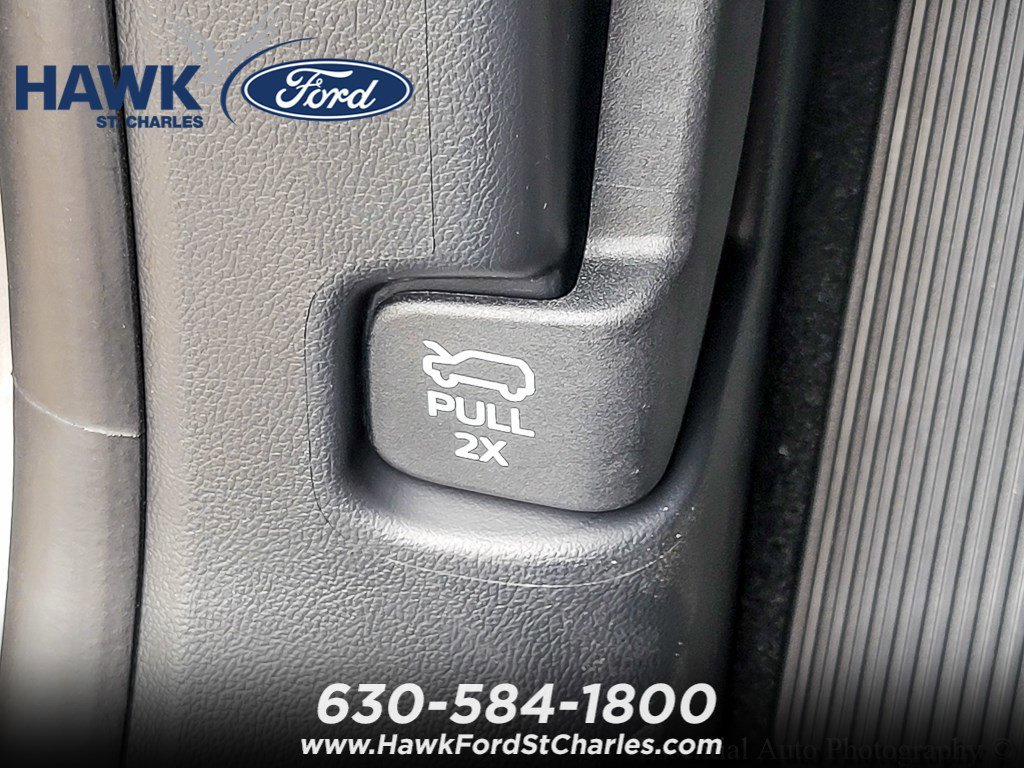 New 2026 Carbonized Gray Metallic Ford ST-Line image 21