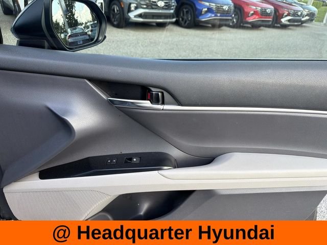 Used 2020 Gray Toyota LE image 13