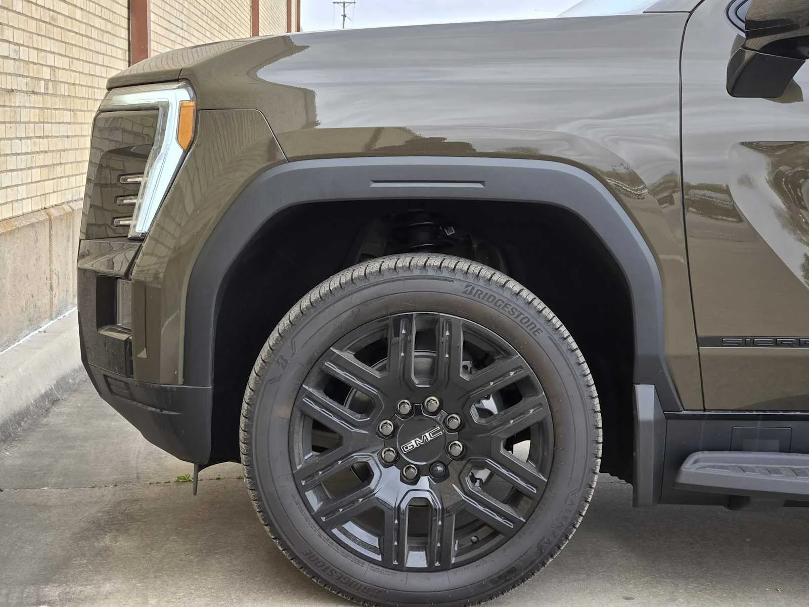 2026 GMC Sierra EV Elevation - Photo 6