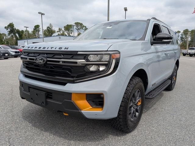 New 2025 Glacier Gray Metallic Tri-Coat Ford TREMOR® image 8