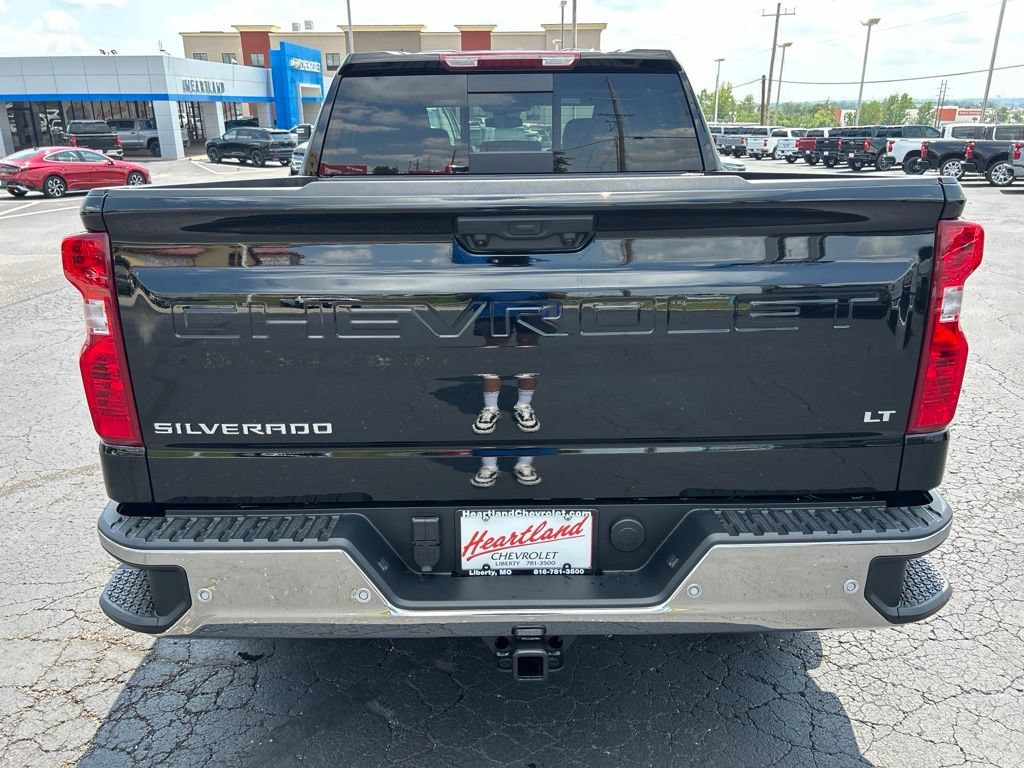 New 2026 Black Chevrolet LT image 6