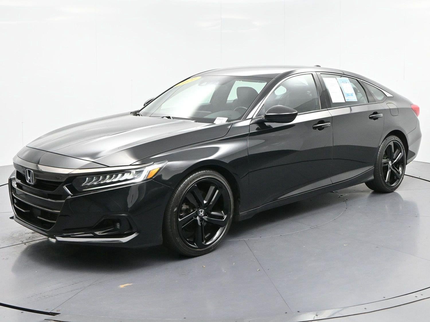Used 2021 Crystal Black Pearl Honda Sport image 3