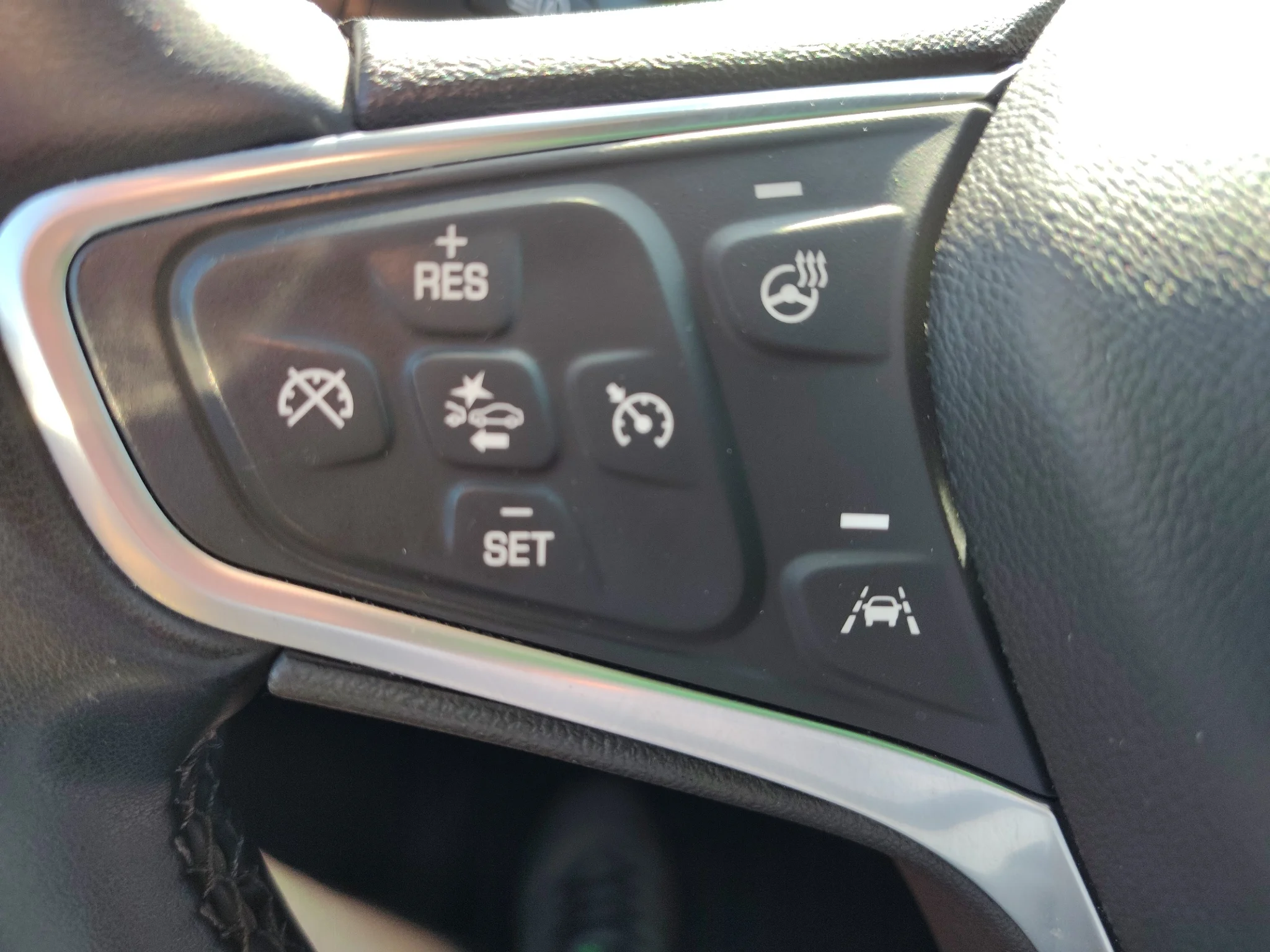 Used 2023 Blue Glow Metallic Chevrolet Premier image 18