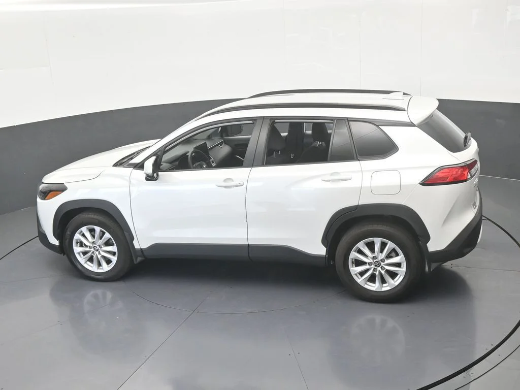 Used 2024 Pearl Toyota LE image 47