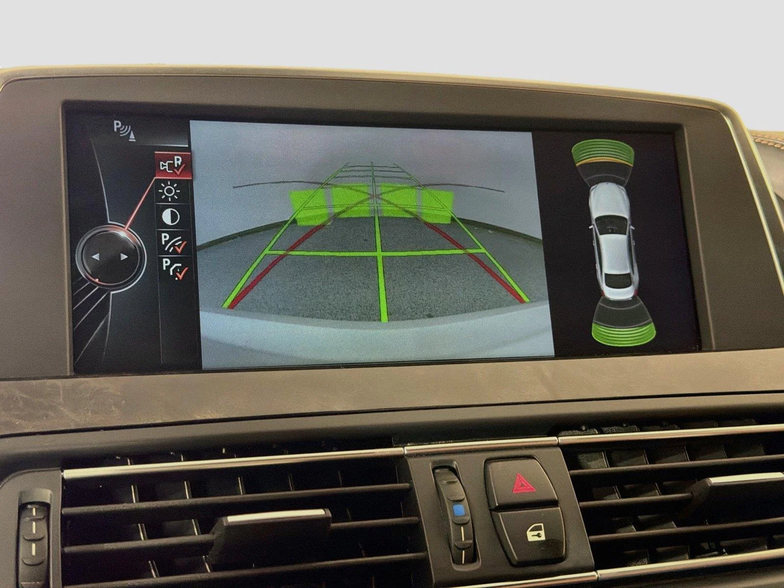Used 2014 Mineral White Metallic BMW 650i image 13