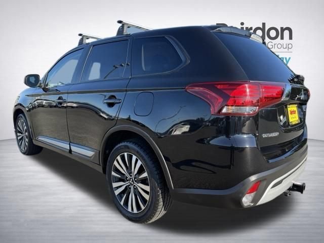 Used 2020 Labrador Black Metallic Mitsubishi ES image 5