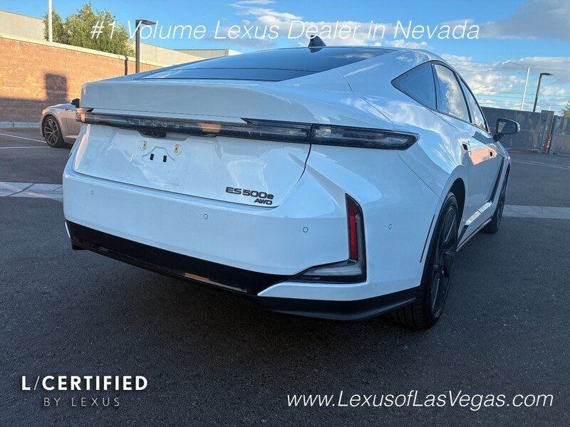 Certified Used 2026 Ultra White Lexus 500e Luxury image 3