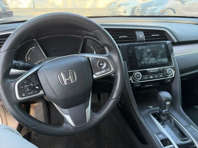 Used 2016 Silver Metallic Honda EX-T image 10