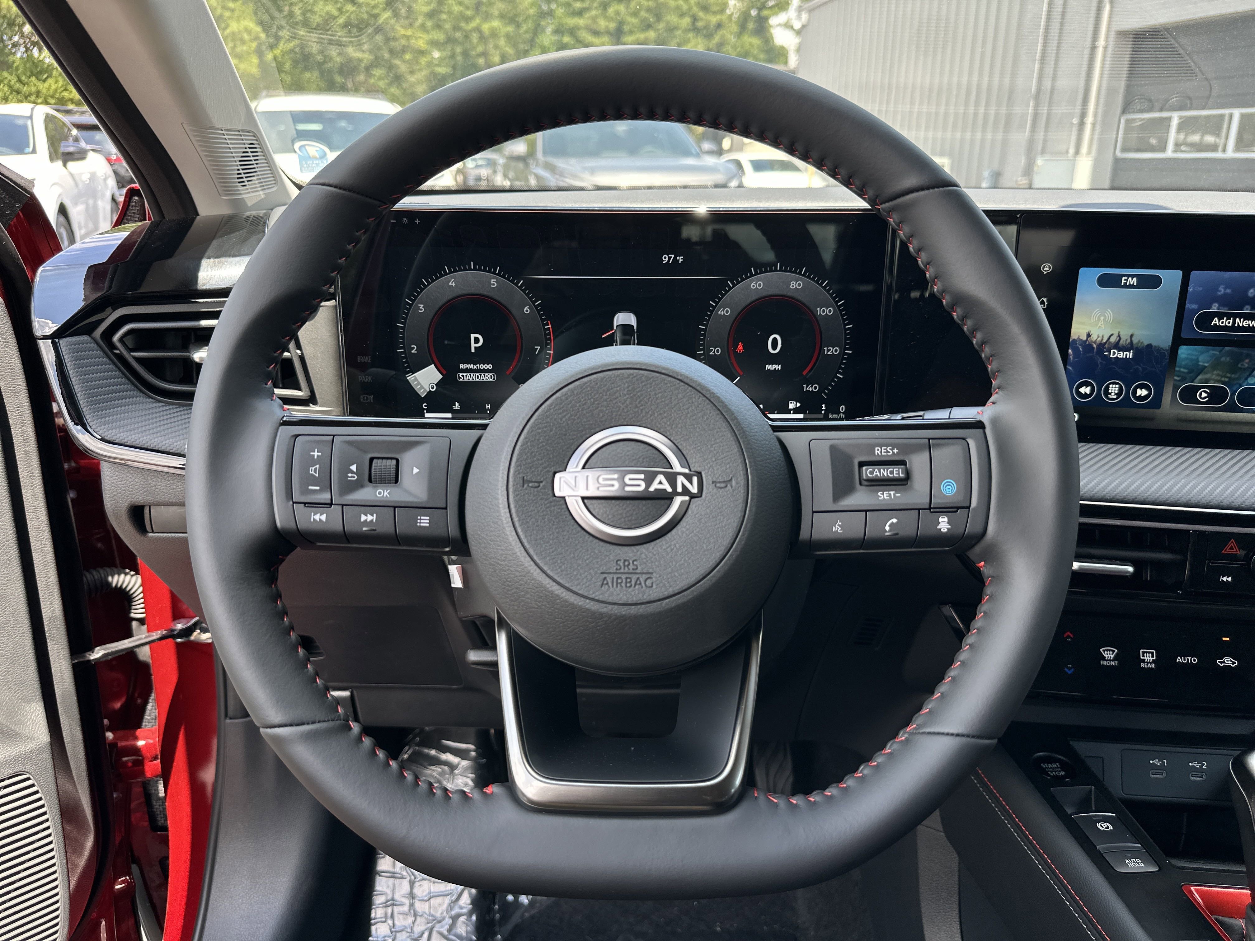 2025 Nissan Kicks SR - Photo 31