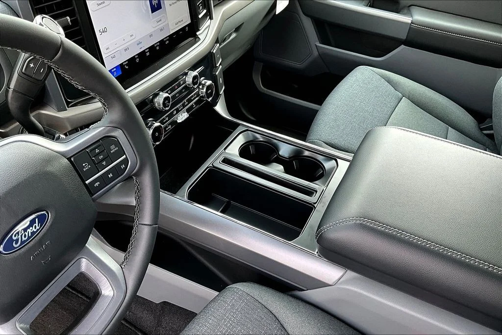 New 2026 Silver Ford XLT image 24