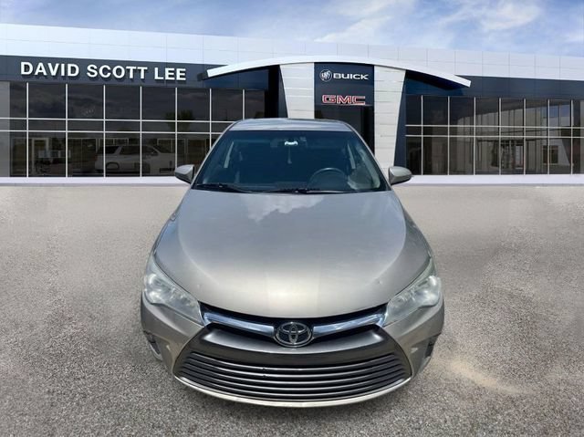 Used 2016 Toyota Camry LE with VIN 4T1BF1FK9GU513963 for sale in Crestview, FL