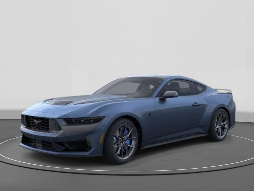2026 Ford Mustang Dark Horse's photo