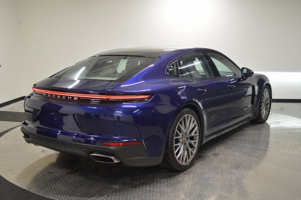 Used 2025 Blue Porsche  image 7