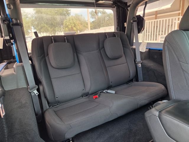 Used 2023 Blue Jeep Sport image 16