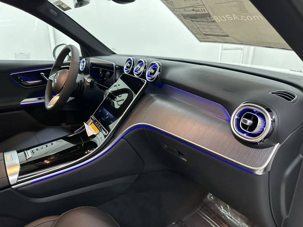 Certified Used 2026 White Mercedes-Benz GLC 300 image 18