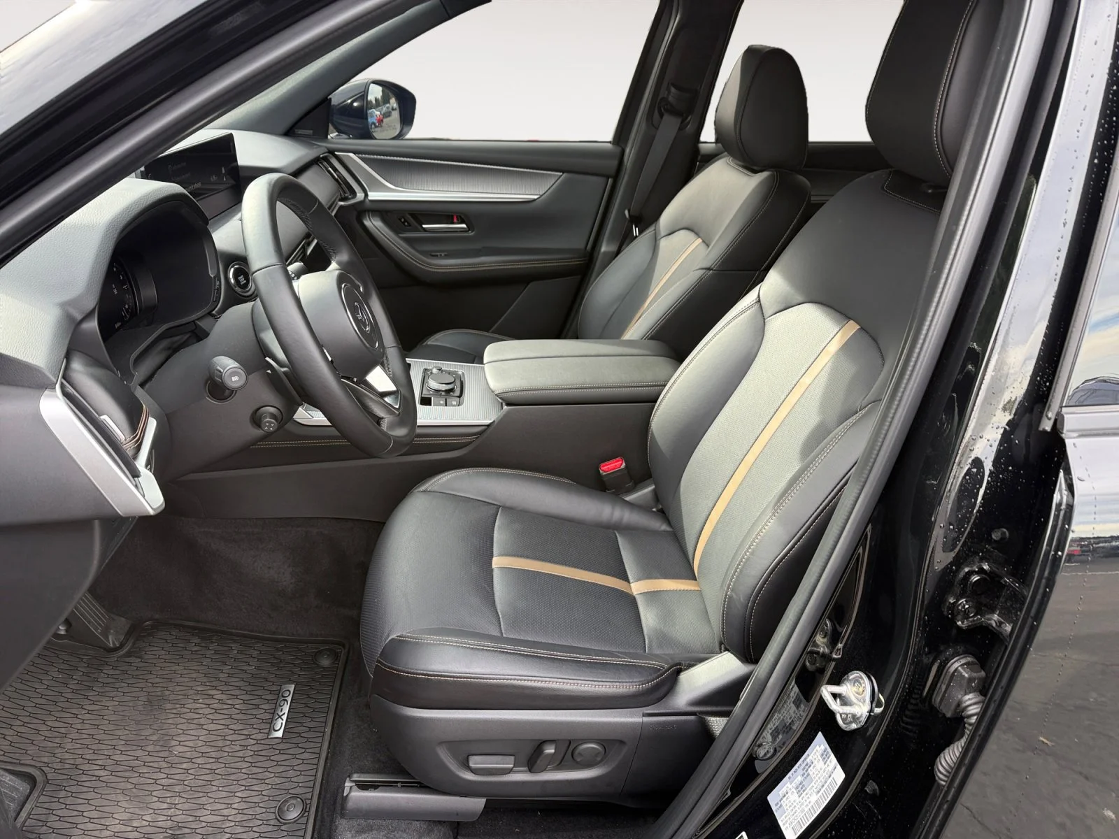 2025 Mazda CX-90 Premium Package - Photo 10