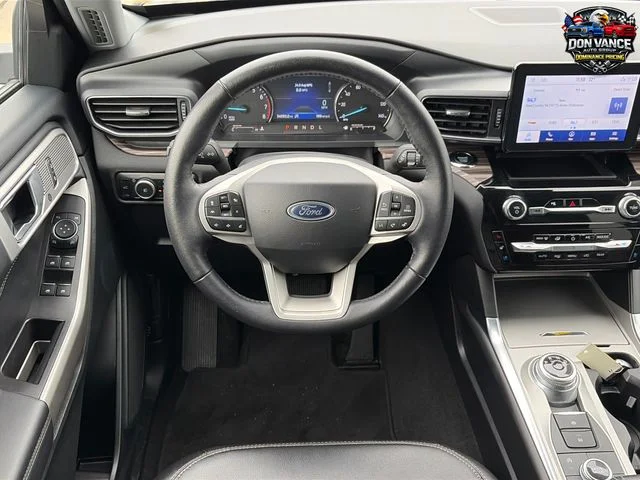 Used 2024 Black Ford Limited image 13