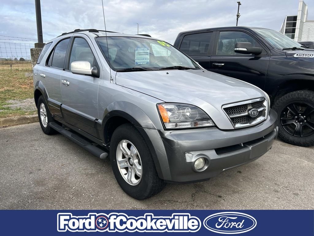 Used 2005 Kia Sorento EX with VIN KNDJD733455452809 for sale in Cookeville, TN