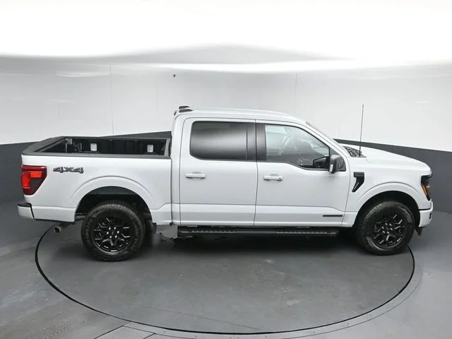 Certified Used 2024 Avalanche Ford XLT image 52