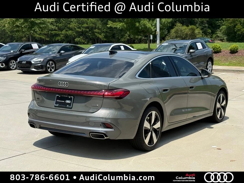 Used 2025  Audi 2.0T Premium image 13