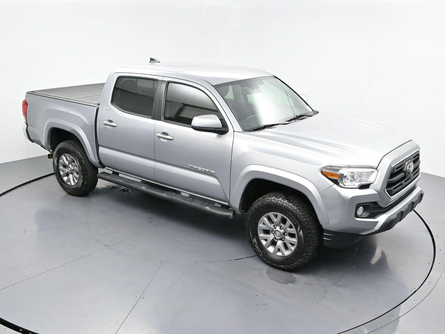 Used 2019 Silver Sky Metallic Toyota SR image 31