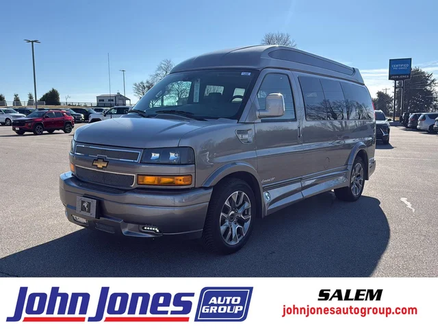 2026 Chevrolet Express Cargo WT