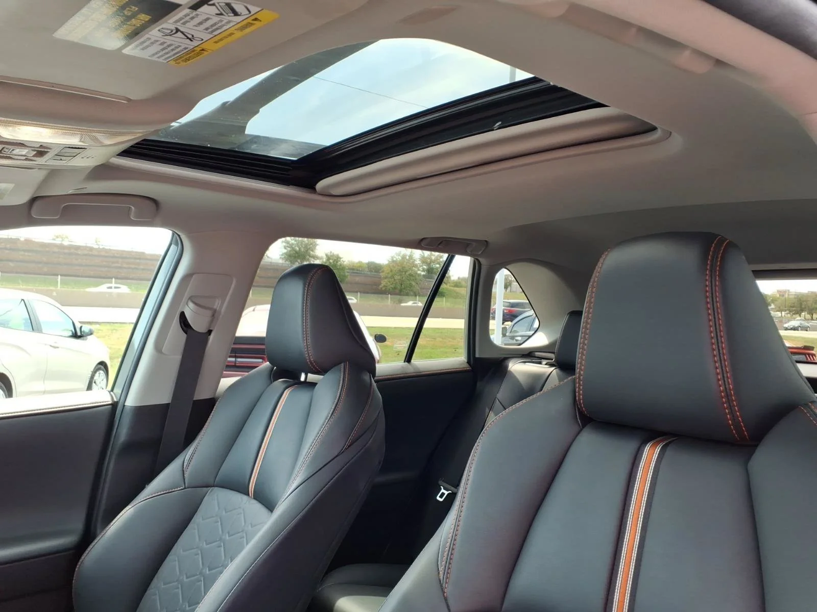 Used 2023 Lunar Toyota Adventure image 26