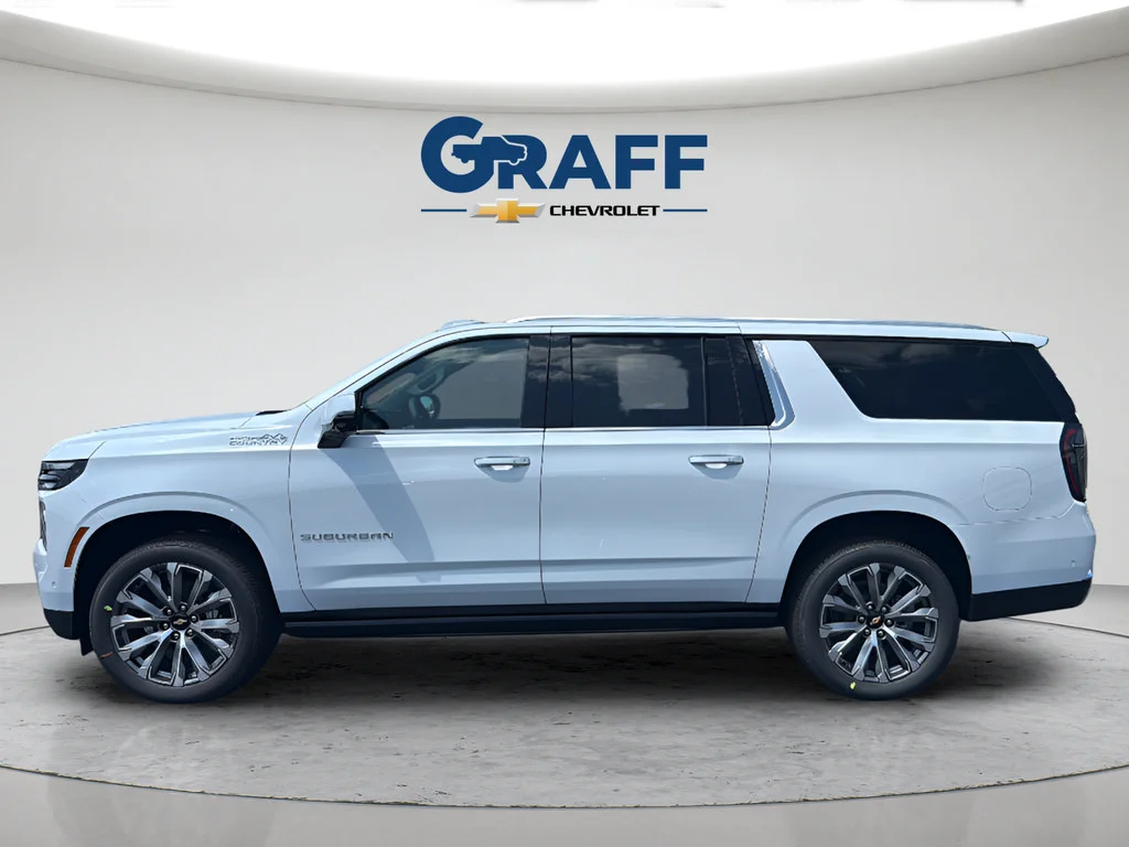New 2026 Polar White Tricoat Chevrolet High Country image 3