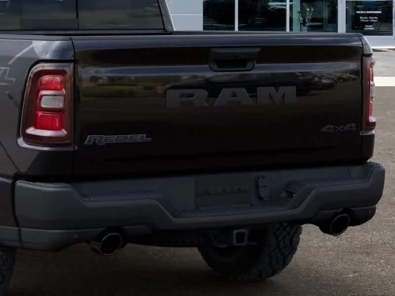 New 2026 Diamond Black Crystal Pearl-Coat Exterior Paint RAM Rebel image 13