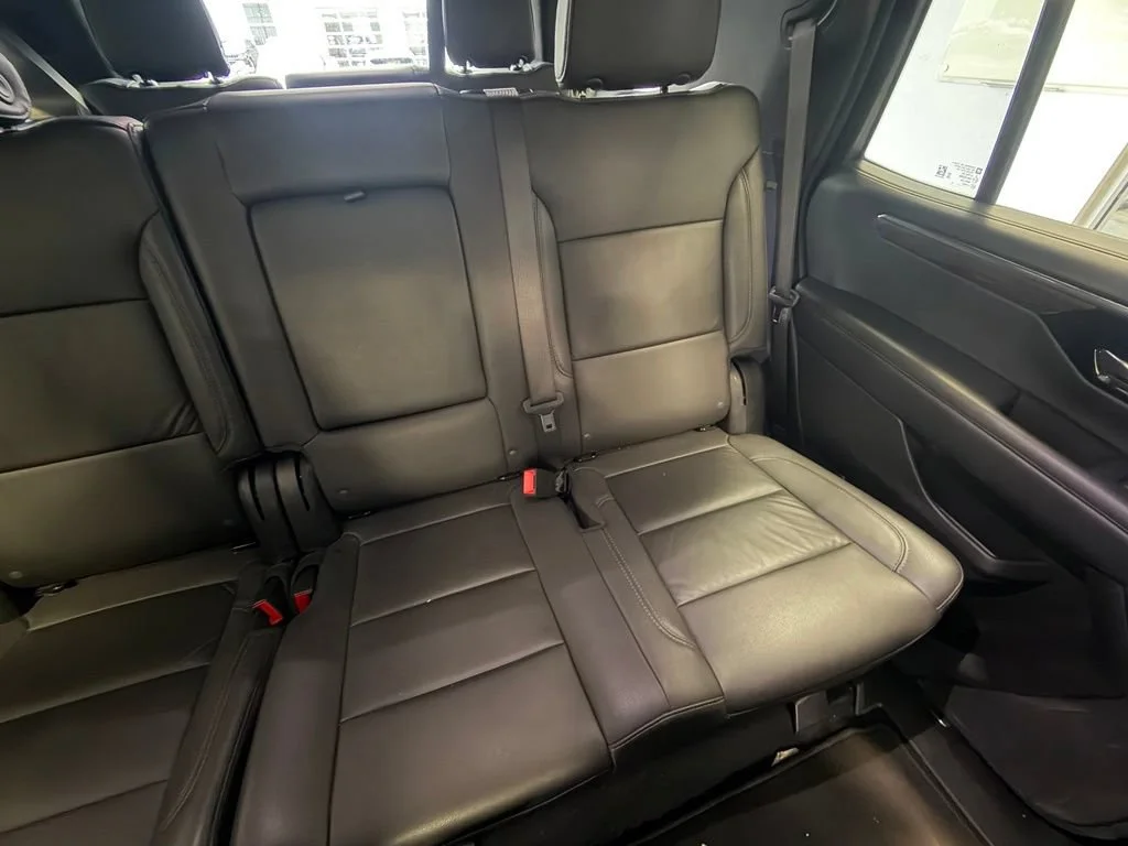 Used 2025 Sterling Gray Metallic Chevrolet LT image 15