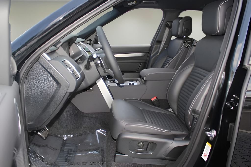 2025 Land Rover Discovery Dynamic SE - Photo 10