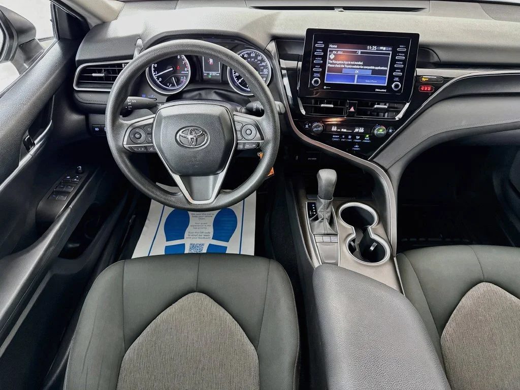 Used 2023 White Toyota LE image 25