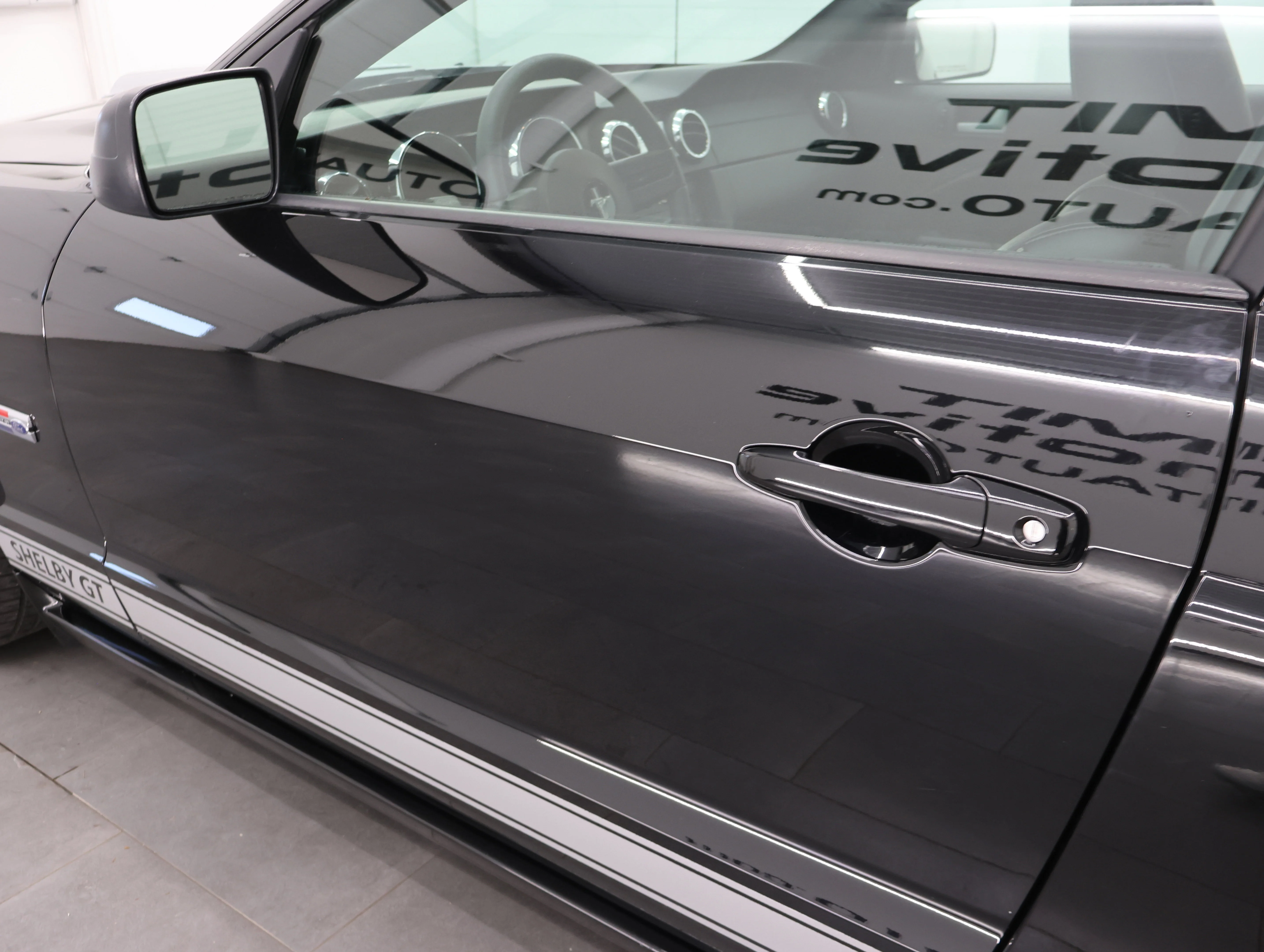 Used 2007 Black Ford GT Premium image 28