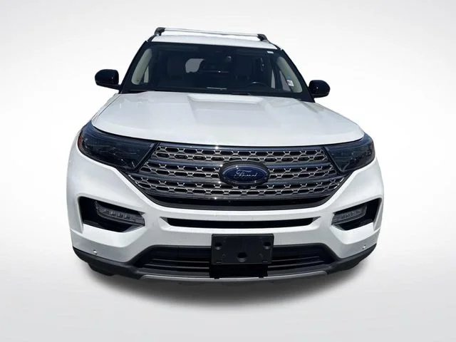 Used 2022 White Ford Limited image 12