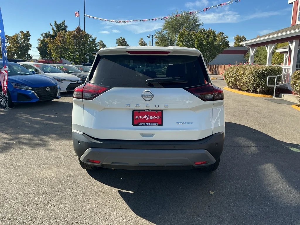 Used 2023 Pearl White Tricoat Nissan SV image 6