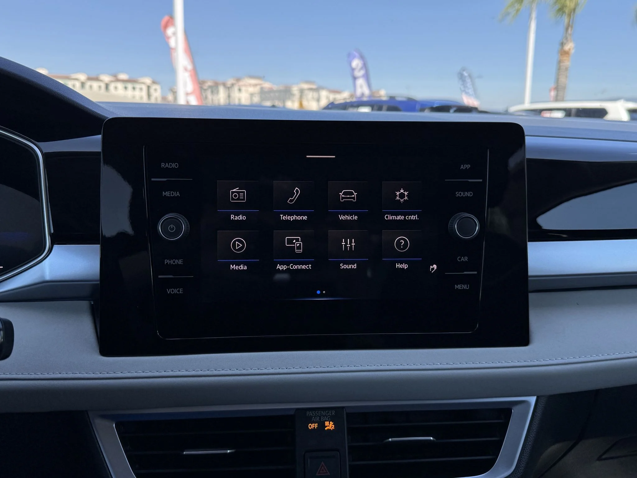 New 2026 Monterey Blue Pearl Volkswagen SE image 21